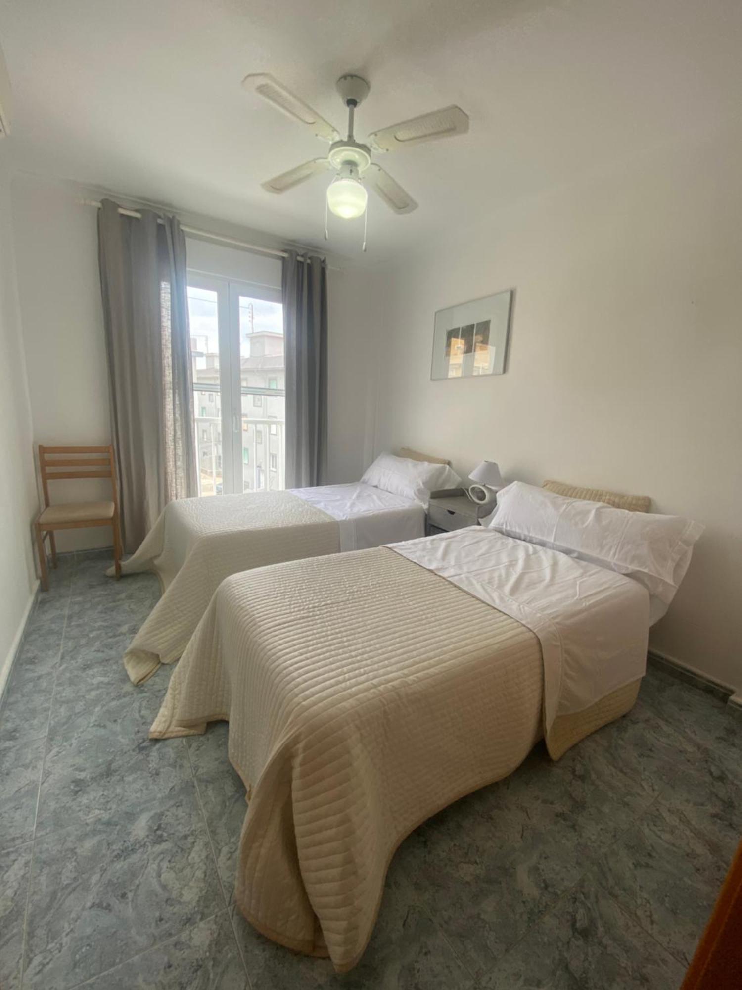 Sea Views Apartments 데니아 외부 사진