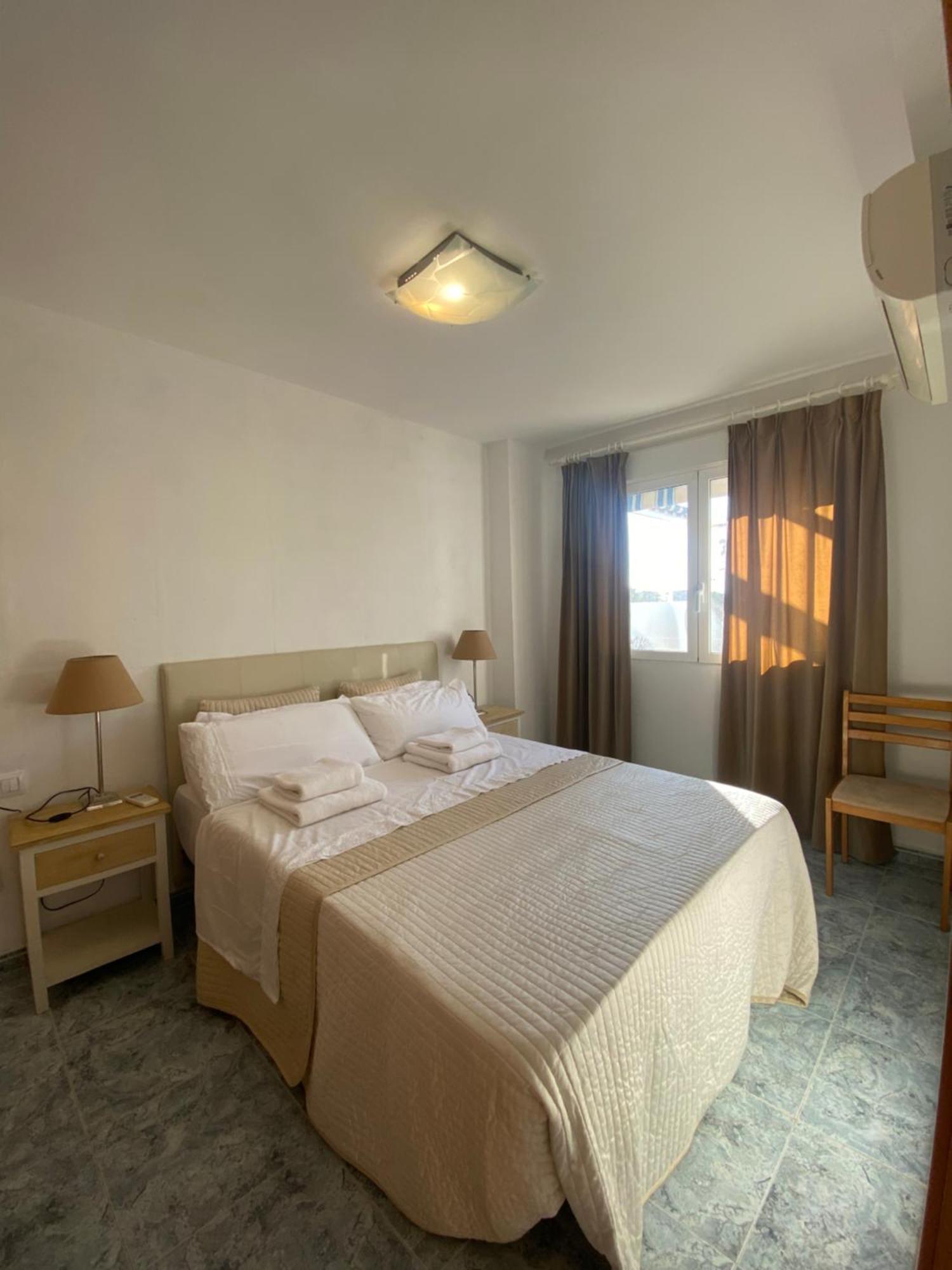 Sea Views Apartments 데니아 외부 사진